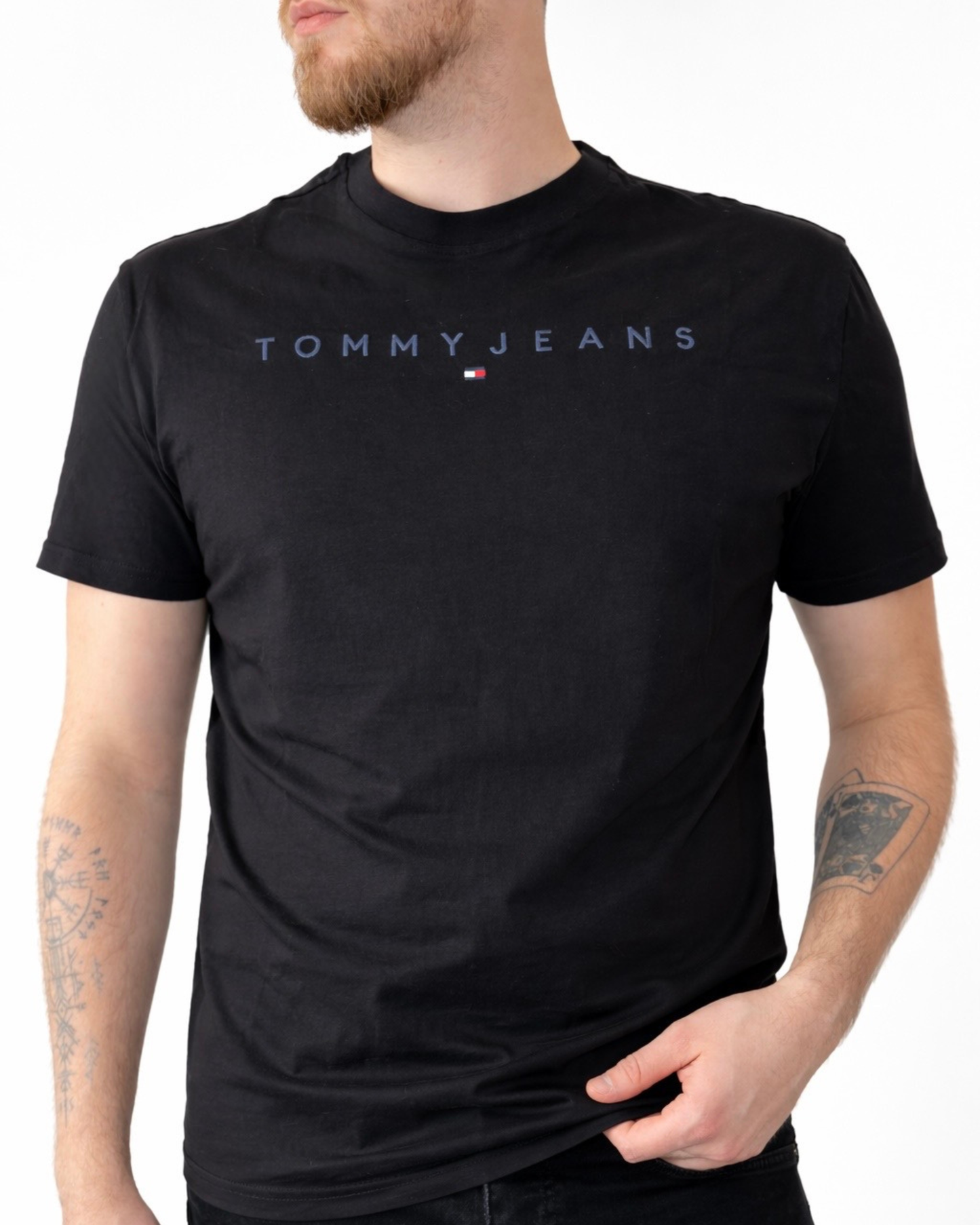 Juodi Marškinėliai